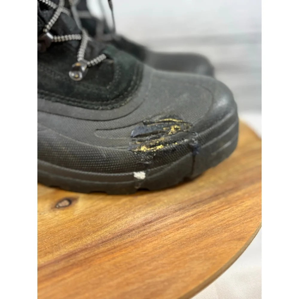 Men's Columbia Black Snow Boots US 14